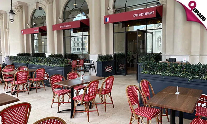 3-Course Meal with Drink at Place Vendôme Mall!